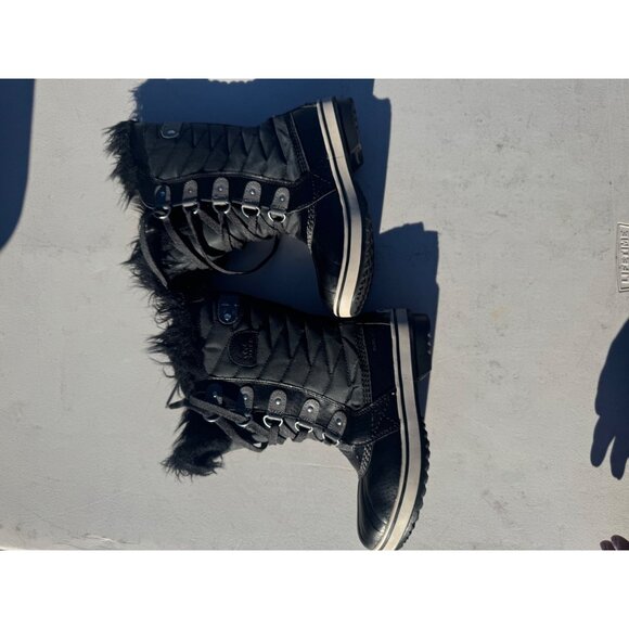 Girl’s Sorel Waterproof Faux Fur Winter Boots Size 4 Black - Picture 12 of 12
